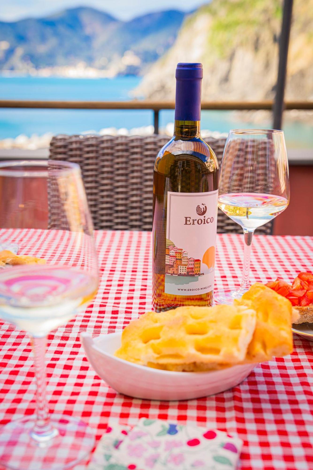 ヴェルナッツァ La Casa Di Eroico Vinoアパートホテル エクステリア 写真